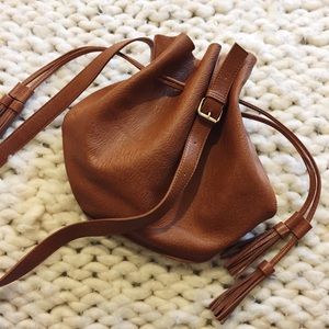 American Eagle Bucket Bag
